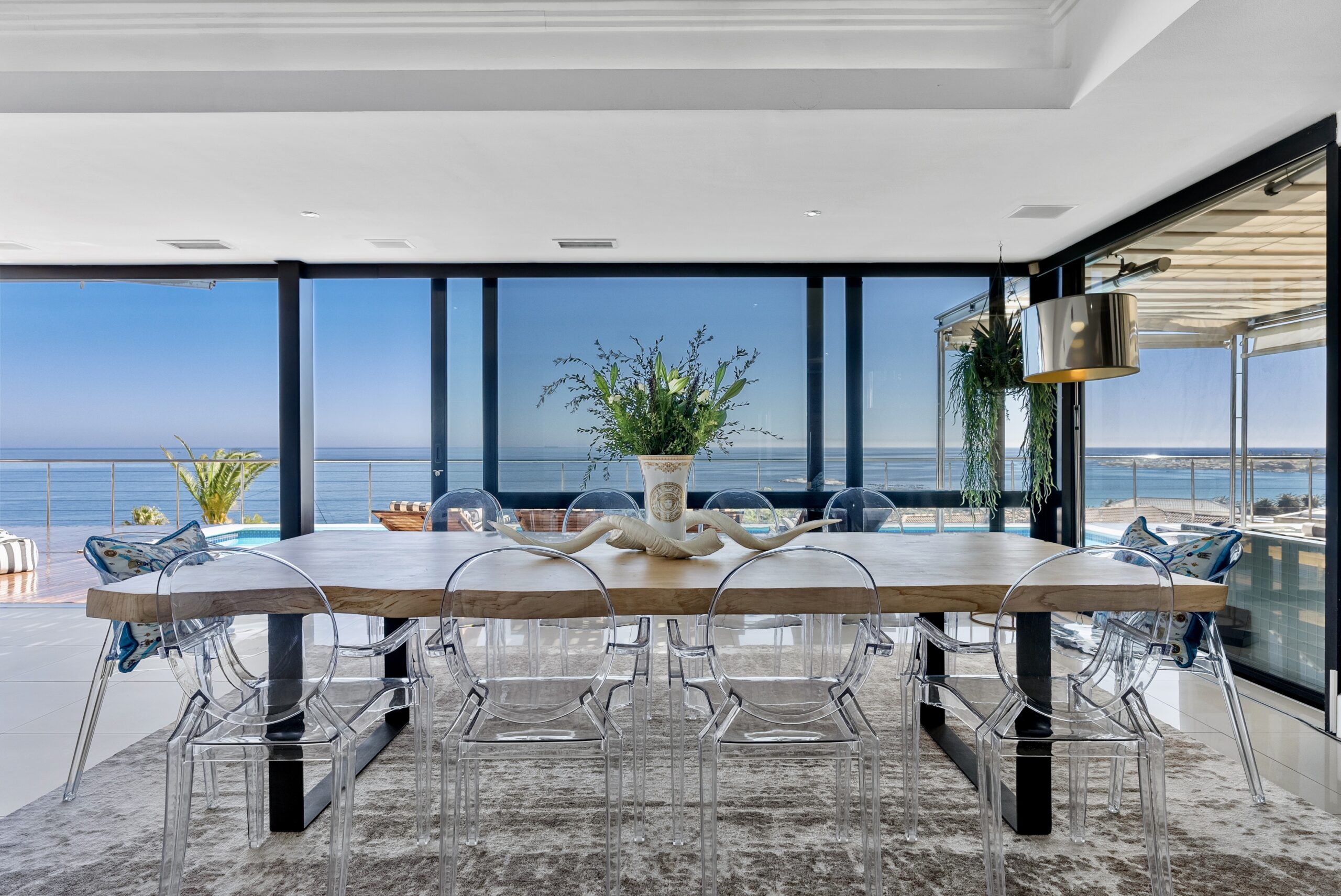 Open With Panoramic Views