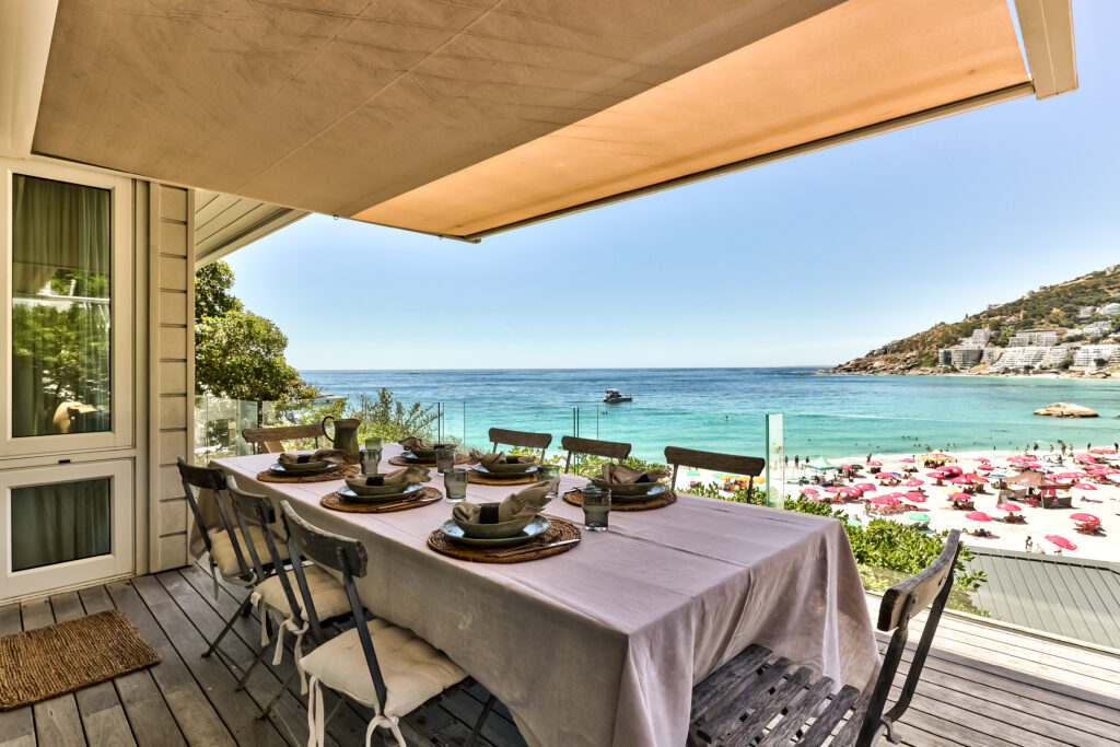 CLIFTON BEACH VILLA