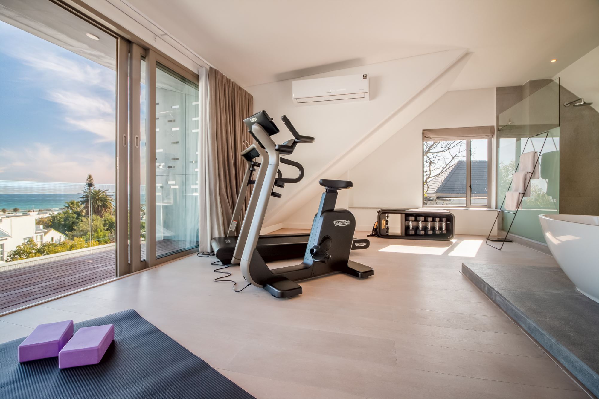 Arg Luxury Villa In Camps Bay 13