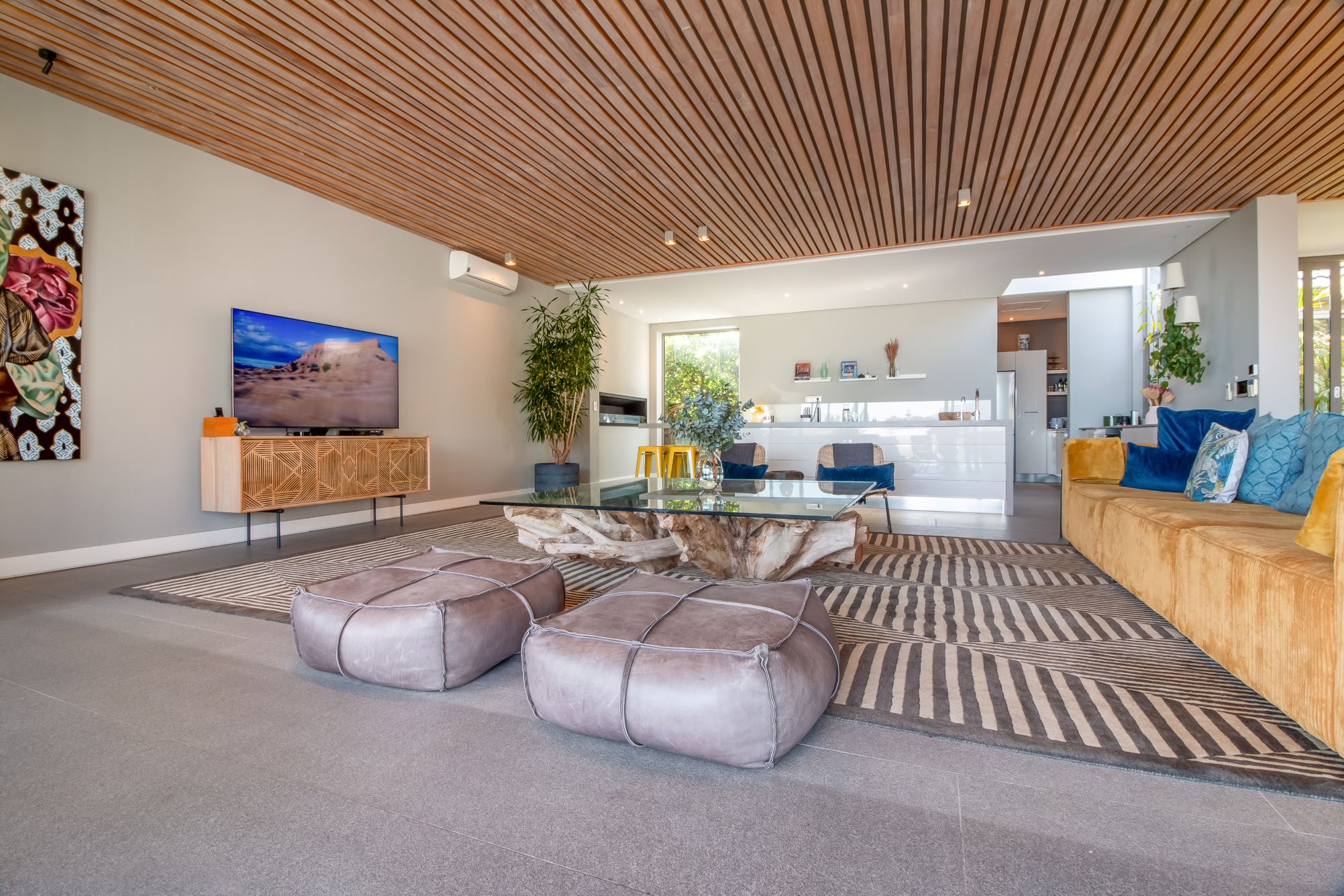 Arg Luxury Villa In Camps Bay 22