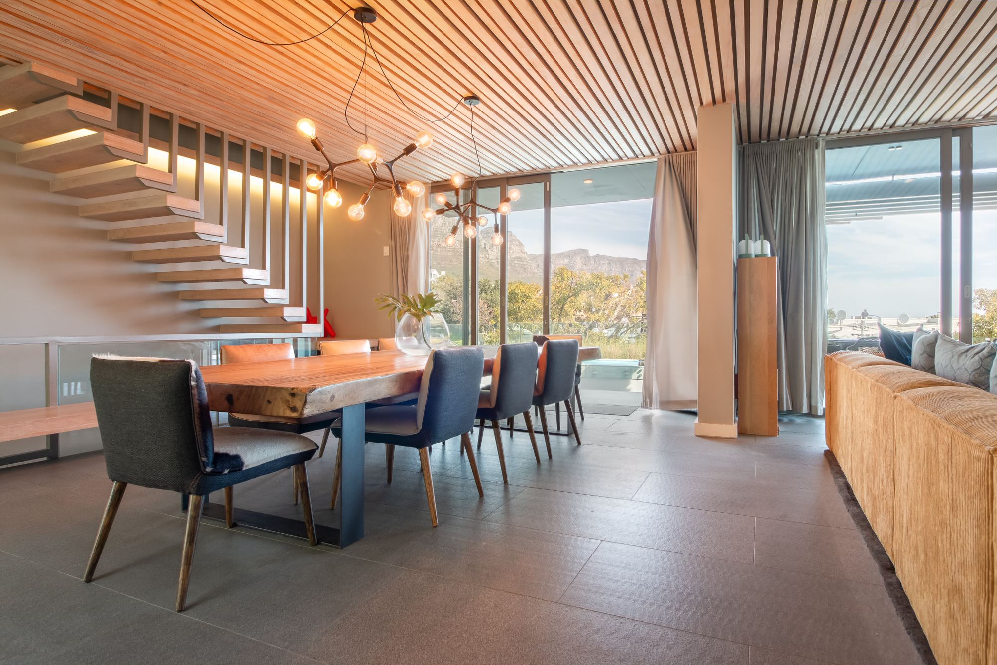 Arg Luxury Villa In Camps Bay 5